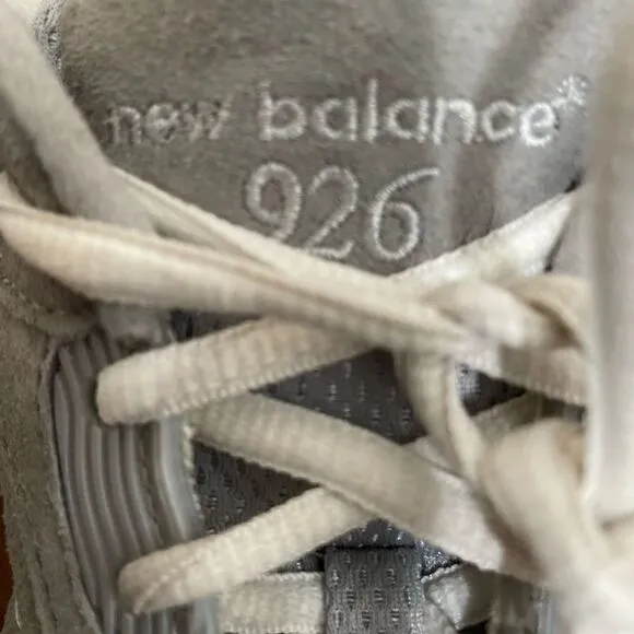 New Balance 926 Walking Sneakers Gray Suede Low Top Shoes WW926GR Size 11 B