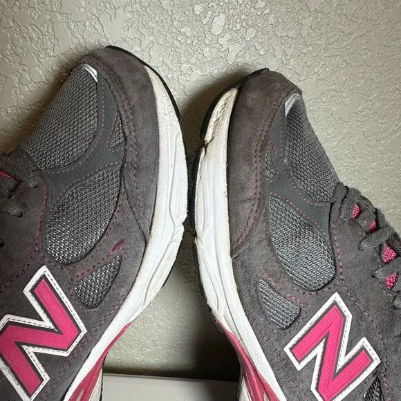 New Balance 990 V3 Womens Size 9.5 Walking Shoes Gray W990KM3 Suede Lace Up Mesh