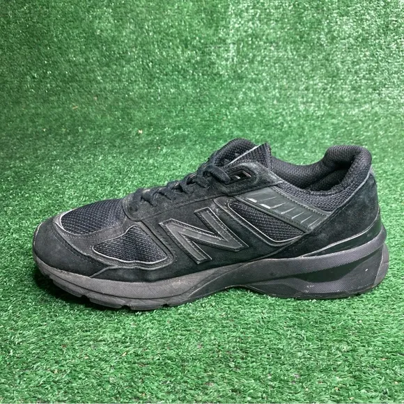 New Balance 990 v5 Triple Black USA M990BB5 Shoes Sneakers Mens Size 10.5 D