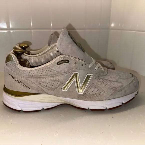 New Balance 990v4 Angora Made in USA Shoes Sz 12 Men's Off White Gold M990AG4