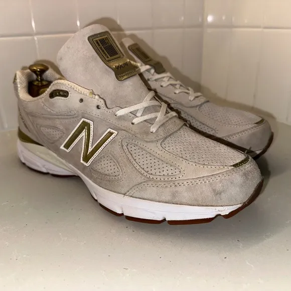 New Balance 990v4 Angora Made in USA Shoes Sz 12 Men's Off White Gold M990AG4