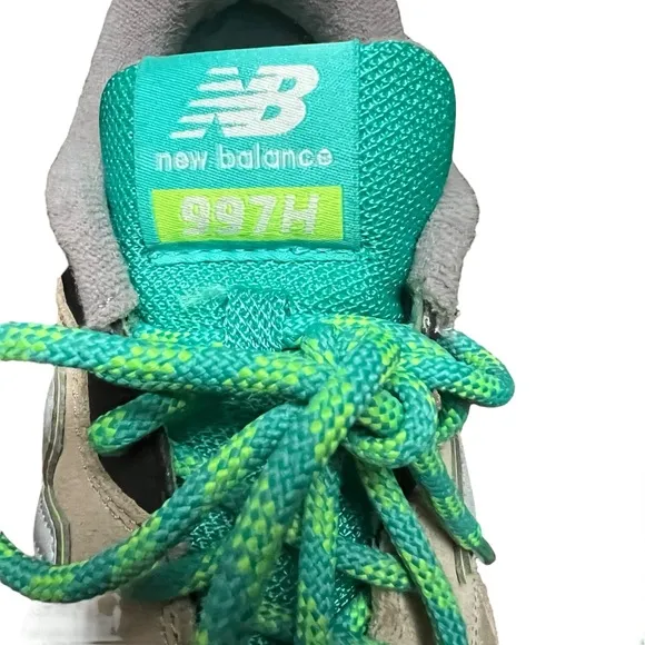New Balance 997H Cordura Mens 7.5 Shoes Sneakers Tan Suede Mesh Aqua Blue