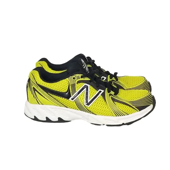 New Balance Boys 550 Neon Yellow Black Running Shoes Sneakers #KJ550LBY Size 5