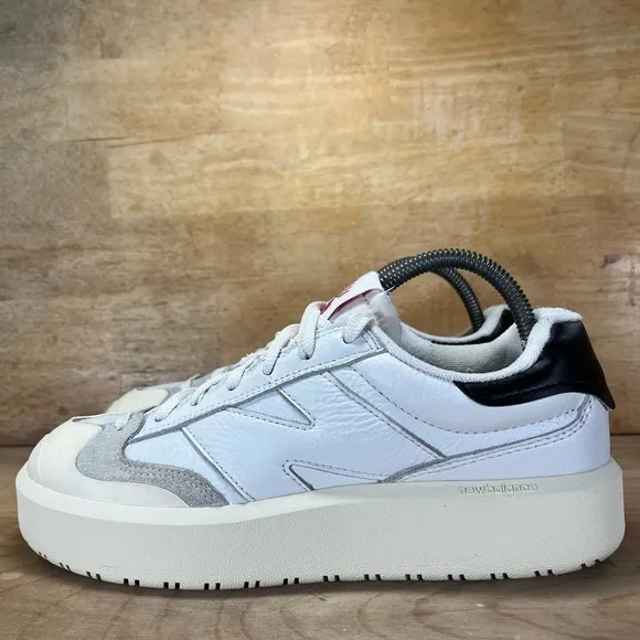 New Balance CT302 Mens Size 8 Shoes Sneakers White/Black/Gray Suede CT302OD