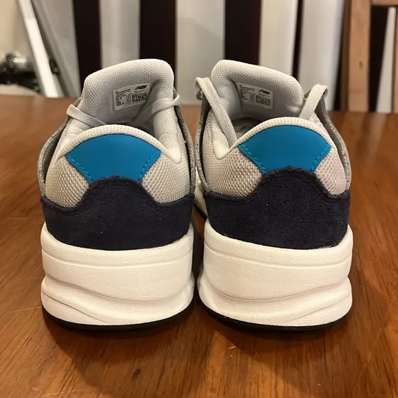New Balance GSX90ROF X90 shoes sneakers new grey Kids Girls Youth Size 6.5