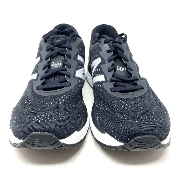 New Balance M880BK9 black running shoes