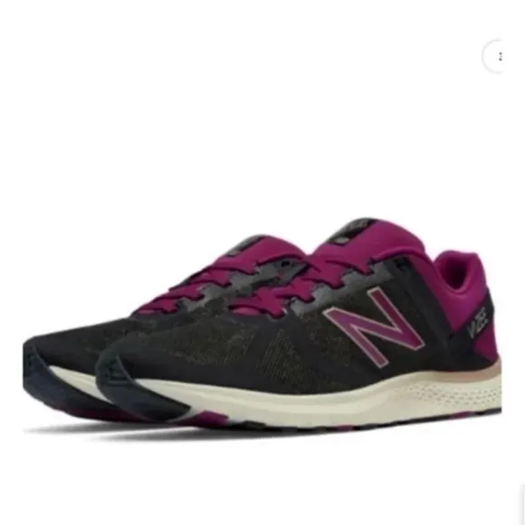 New Balance NWB Sz 8 Vazee Transform Women's Mesh Cross-Training Shoes