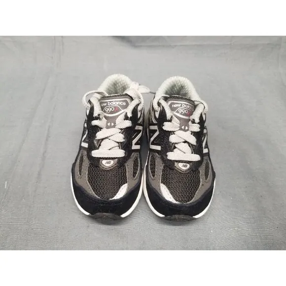 New Balance Toddler's 990V 6 (TD) Sneakers Lace Up Black Gray Size 4 NEW IN BOX!