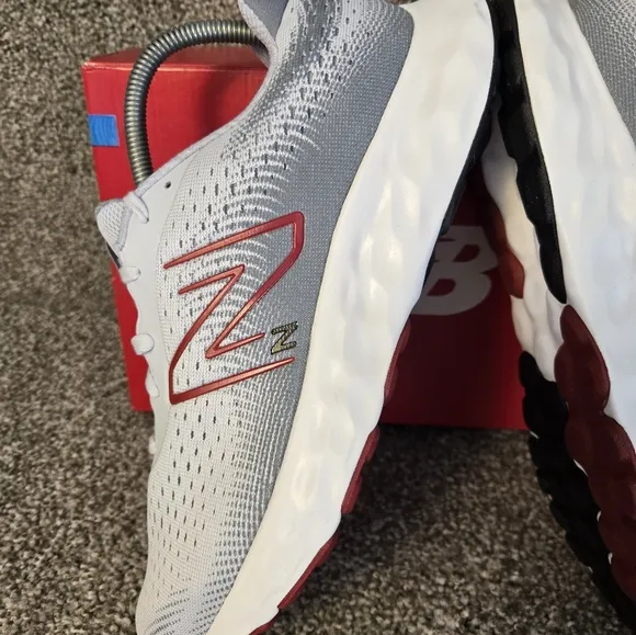 New Balance Unisex 520 V8 W520RG8 Gray White Running Shoes Sneakers