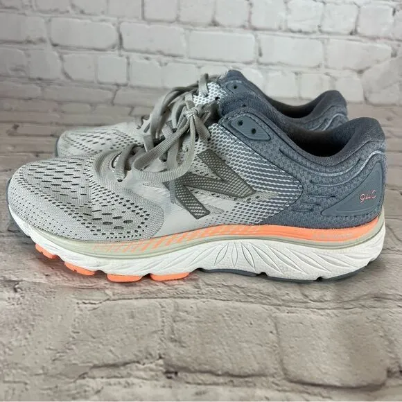 New Balance W940v4 Women’s size 6.5 Fog/Pink