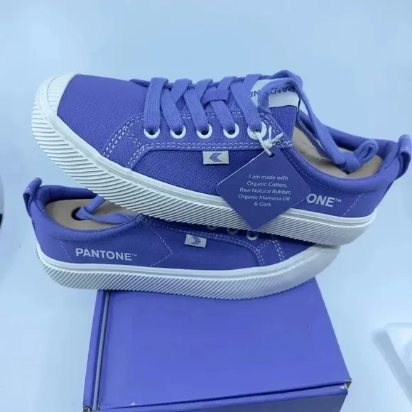 NEW Cariuma Oca Low Pantone Sneaker Shoes Canvas Contrast Thread Blue W7.5/M6