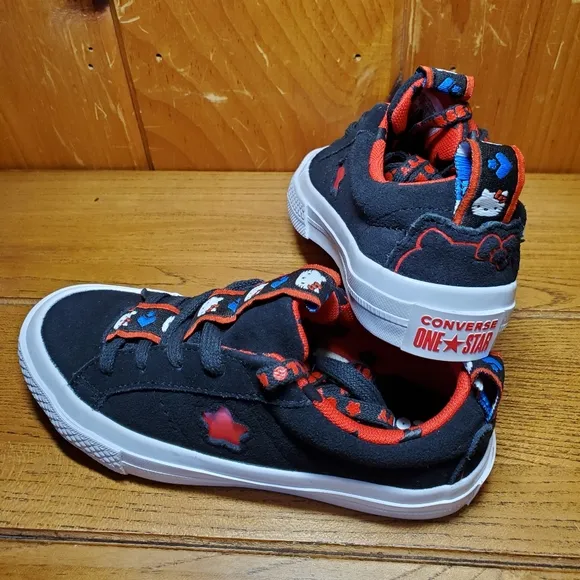 NEW Converse One Hello Kitty Junior 12.5