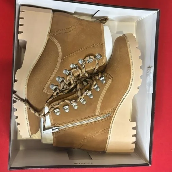 New Dolce‎ Vita Huey Hiker Boots size 7.5