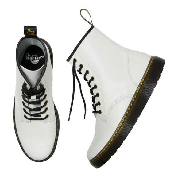 New Dr Martens combat boots white leather ankle Zavala womens 8
