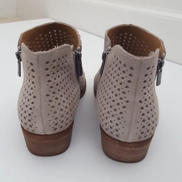 NEW Lucky Brand Bayley perforated leather bootie size 6