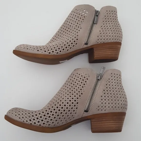 NEW Lucky Brand Bayley perforated leather bootie size 6