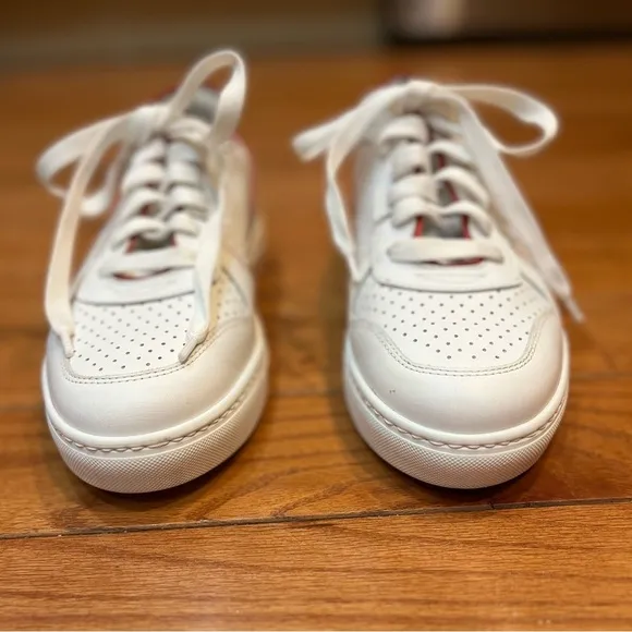 New M. Gemi Leather Sneakers