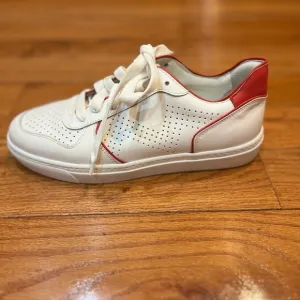 New M. Gemi Leather Sneakers