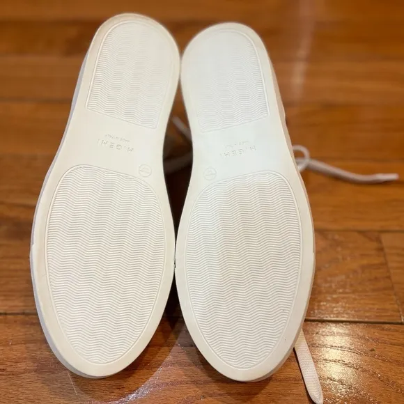 New M. Gemi Leather Sneakers