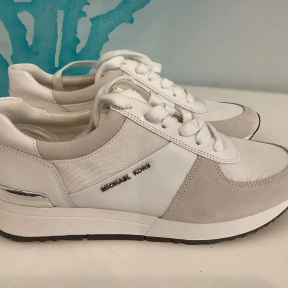 NEW Michael Kors Women White Leather Suede Textile Sneakers Shoes Size 7
