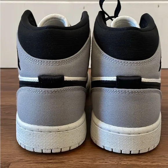New Nike Air Jordan 1 Mid SE Shoes
