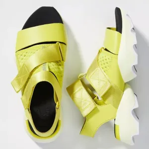 NEW Sorel Size 10 Women's Kinetic Impact Sandals - Yellow