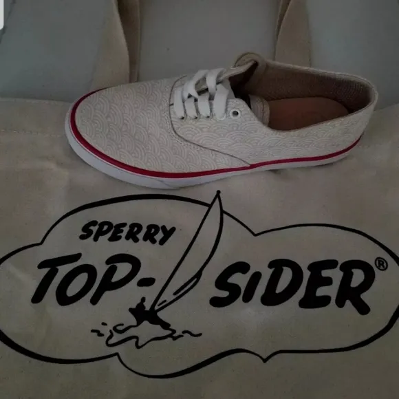 NEW SPERRY TOPSIDER Cloud CVO Deck Sneakers Wave Print  UNISEX Size 6