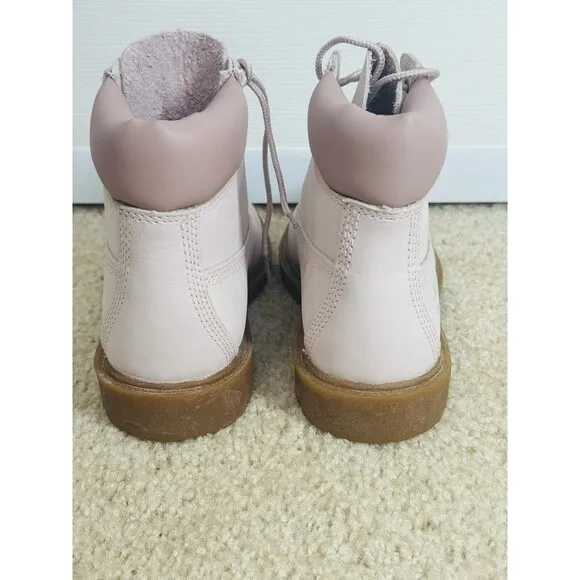 New Timberland Big Girls 6&quot; Classic Water Resistant Boots Sz 2.5 in Light Pink
