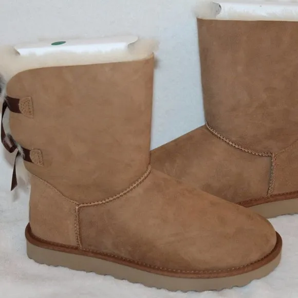 NEW‎ UGG BAILEY BOW II SUEDE BOW BOOTS CHESTNUT