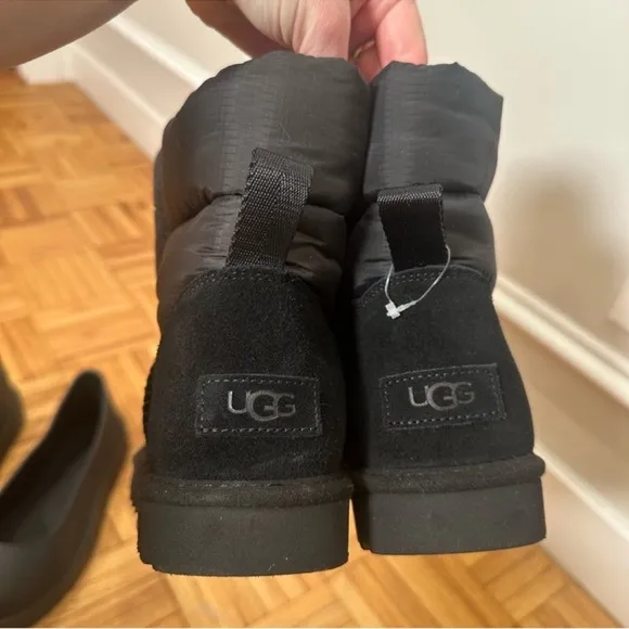 NEW UGG toggle boots with water protectors