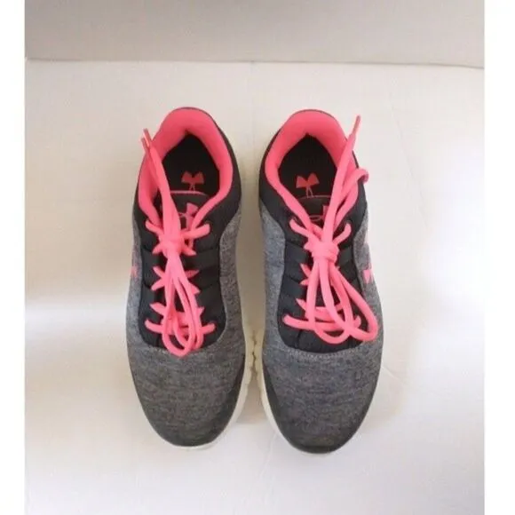 New! UNDER ARMOUR Girls Mojo Sneakers Athletic Shoes Gray Size 3.5 Youth NWOB