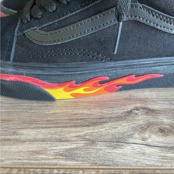 NEW VANS Old Skool Flame Wall Black Black Skate Shoes Sneakers Mens 6.5 Womens 8