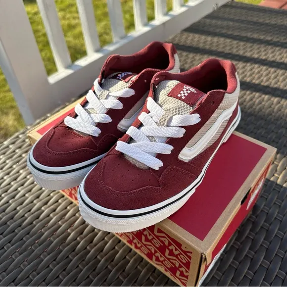 New Vans Suede Low Top Sneakers, Caldrone Madder Brown, Kids, Youth Shoes