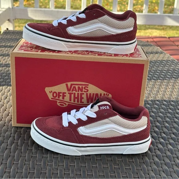 New Vans Suede Low Top Sneakers, Caldrone Madder Brown, Kids, Youth Shoes