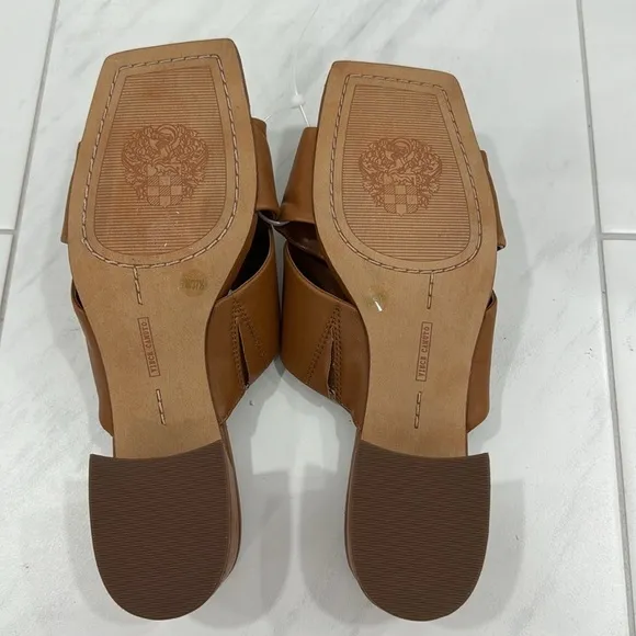 NEW! Vince Camuto Barn Brown Seedanta Heel - Size 7