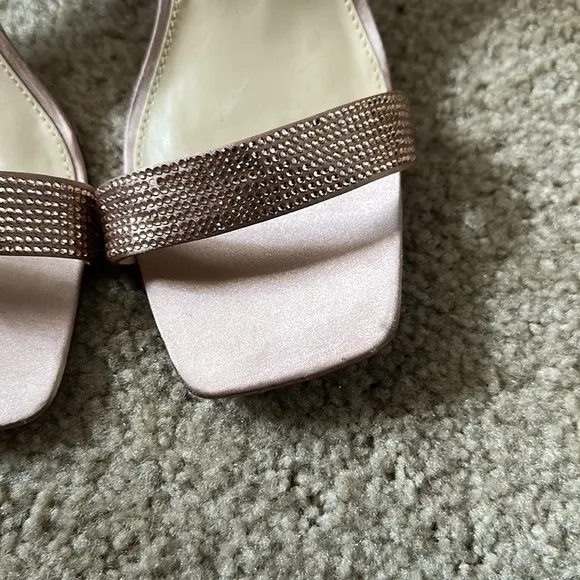 NEW! Vince Camuto Enella Embellished Ankle Strap Heel Sandal - Size 9.5
