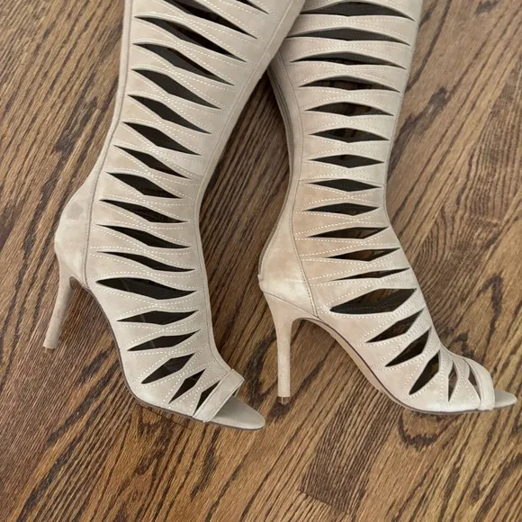 NEW Vince Camuto tan nude suede OTK thigh high suede gladiator boots 37.5