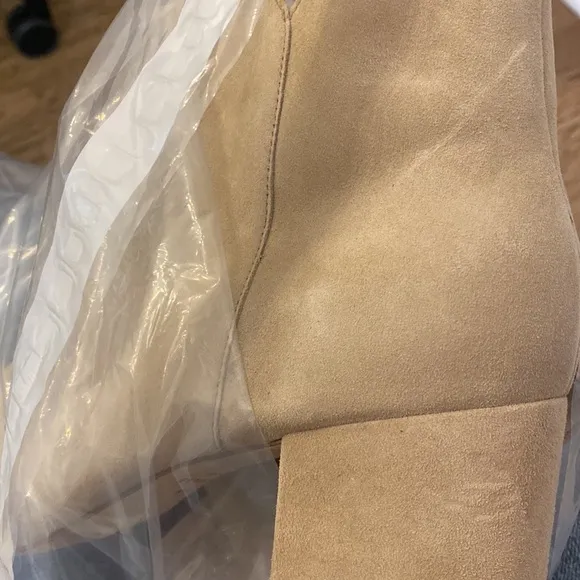 New Womens Cole Haan Elyse Grand 360 Beige Suede Heeled Boots Booties Size 9.5