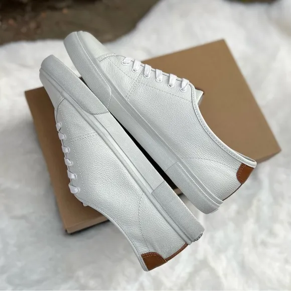 NEW Womens Size 8.5 The Frye Company Gia White Leather Low Top Lace Up Sneaker
