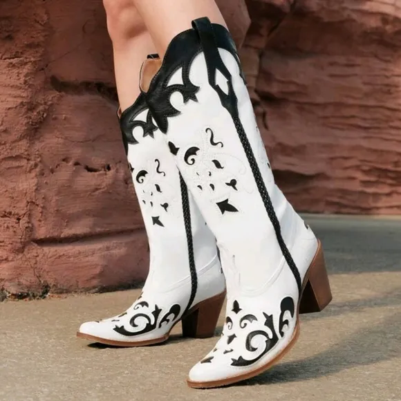 NEW WOMENS TWO-TONE DETAIL BLOCK HEEL COWBOY BOOTS 👢