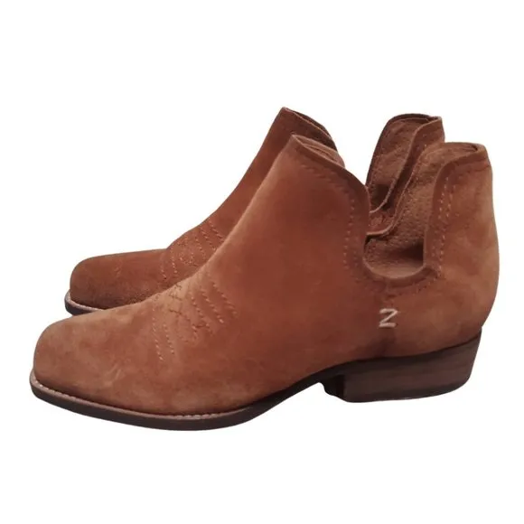 NEW Zodiac Women's Agatha Suede Ankle Booties Western Square Toe Size 5.5