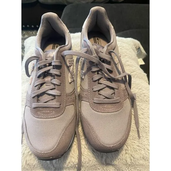 New Balance Womens Lavender Casual Sneakers Shoes Size 11