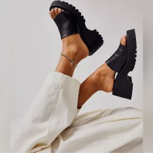 NEW Free People Winona Wedge Sz 40 / 10