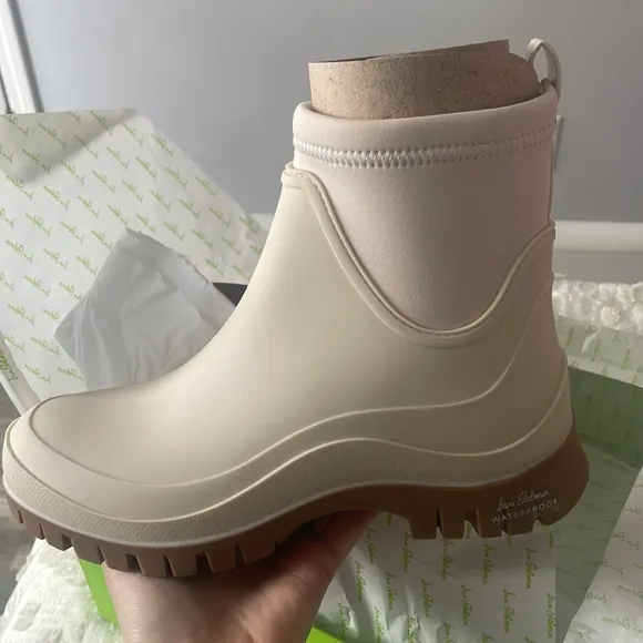 ✨NEW!✨Sam Edelman Louisa Modern Ivory Rubber/Neoprene Rain Boots