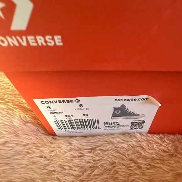 NIB Chuck 70 Recycled Canvas Hi-Top Sneakers Origin Story/Grey