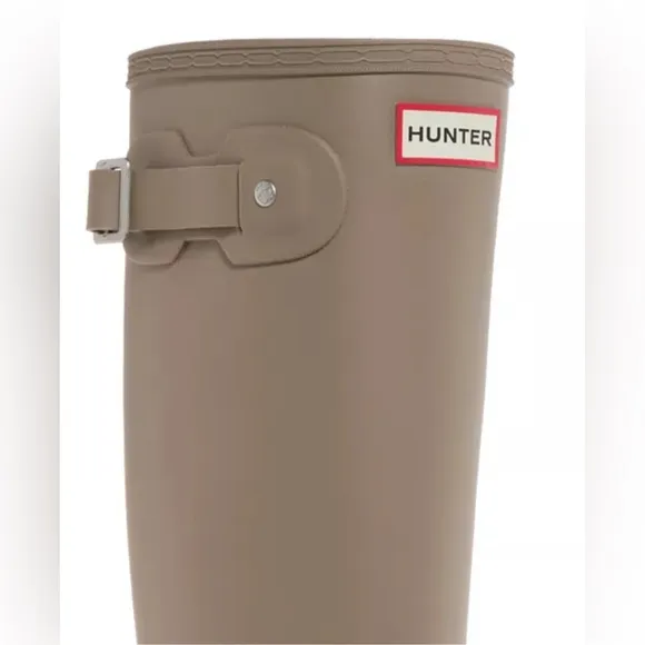 NIB HUNTER Women's Original Tall Rain Boots in Medium Natural