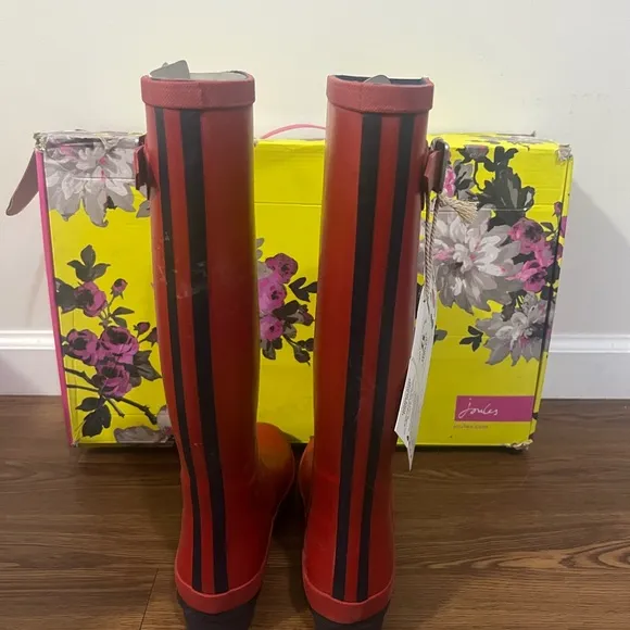 NIB Joules Red Tall Rubber Rain Boots Size 5 US