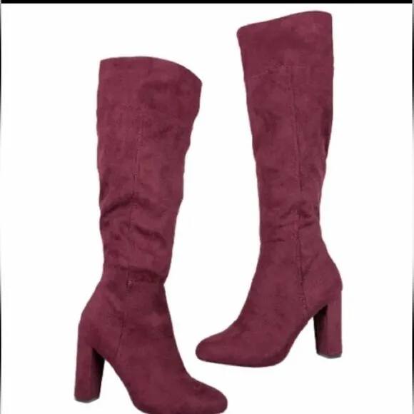 NIB knee Boots sz 8