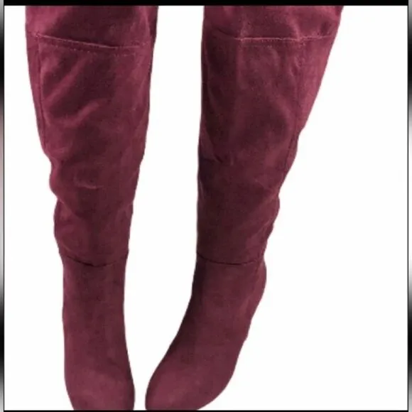 NIB knee Boots sz 8