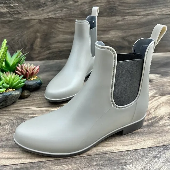NIB Sam Edelman Tinsley Chelsea Rain Boots Bootie Grey Matte Rubber